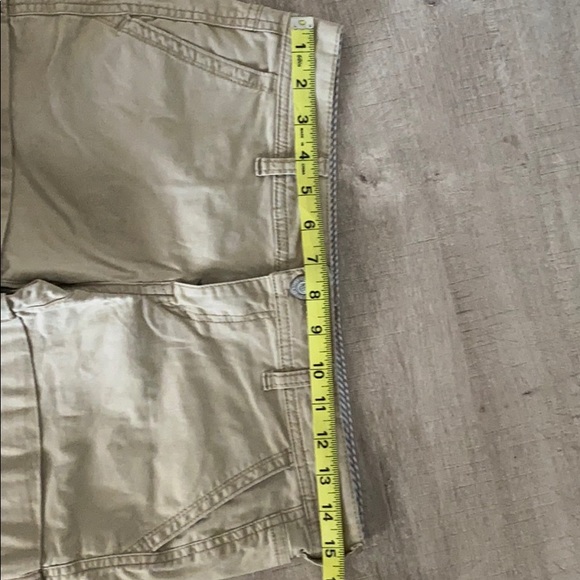 Shorts - Picture 5 of 7